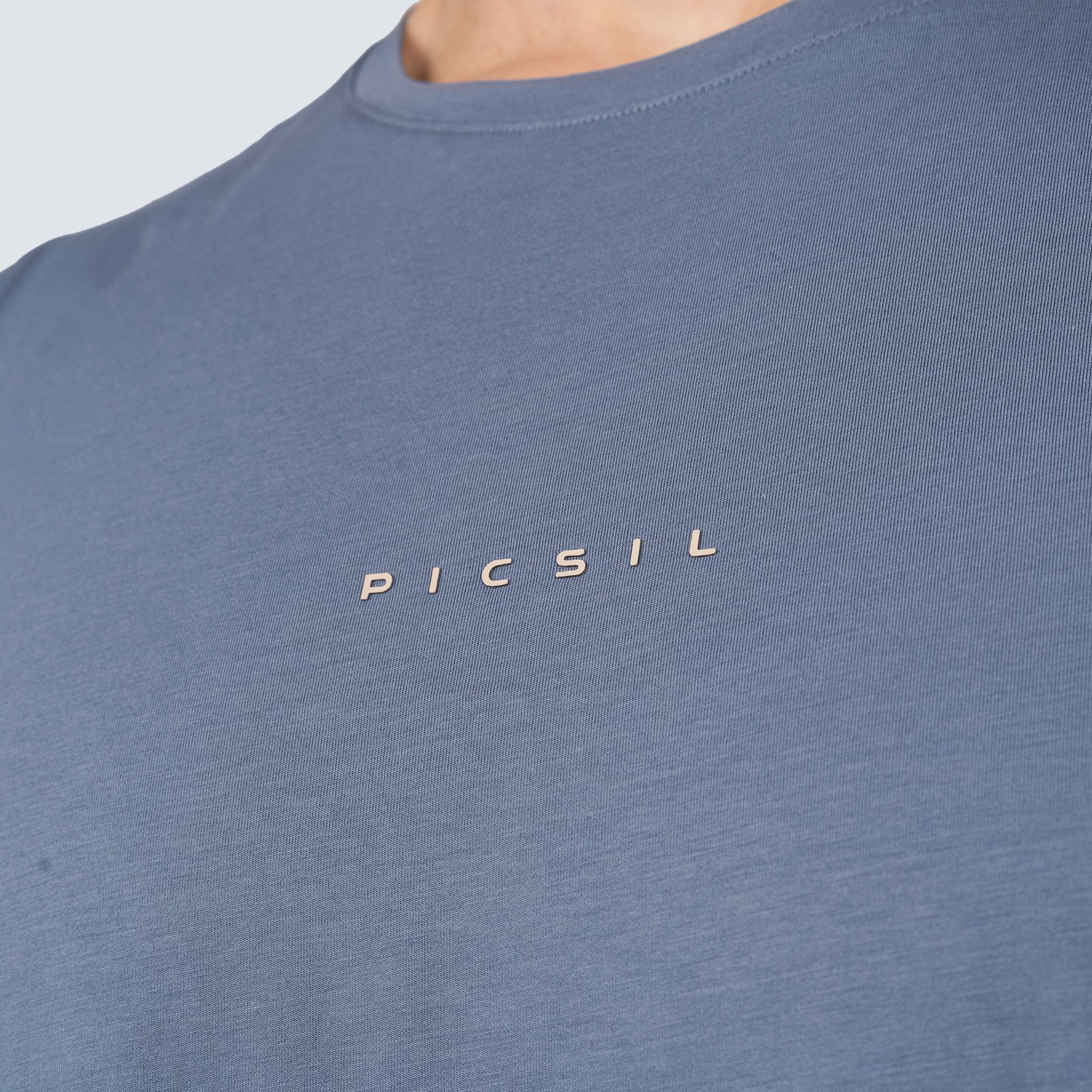 Camiseta Sin Mangas Hombre Essentials FY26 - Image 11