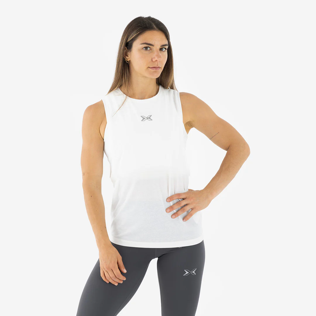 Camiseta Premium Mujer Sleeveless - Image 13